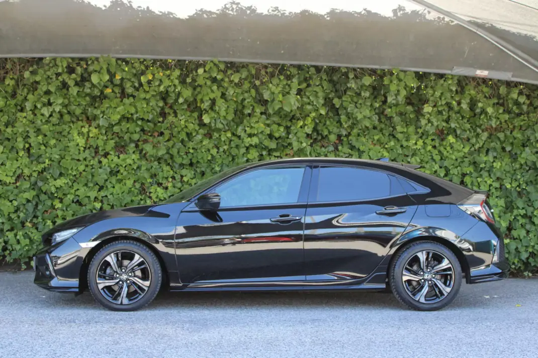 Honda Civic 2019 - 22900 EUR, 75000 km - 75000km - foto 7 de 18