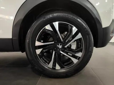 Peugeot 2008 2020 - 17500 EUR, 79000 km - AUTO.MOTO.pt - 79000km - foto 27 de 30