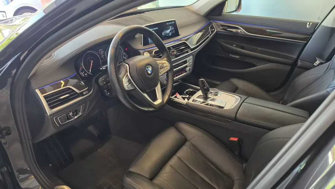 BMW 730 2016 - 29900 EUR, 188987 km - AUTO.MOTO.pt - 188987km - foto 6 de 69