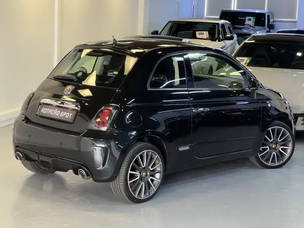 Fiat 500 2008 - 7990 EUR, 140000 km - AUTO.MOTO.pt - 140000km - foto 15 de 38