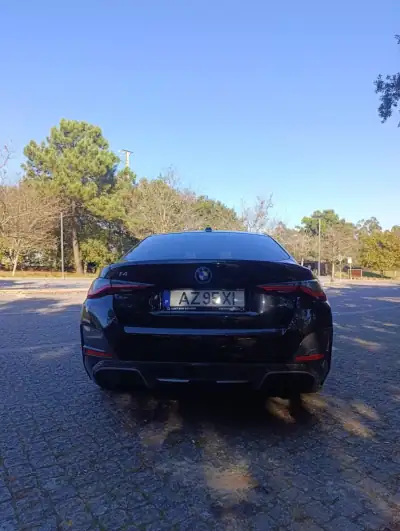 BMW i4 2023 - 49900 EUR, 56000 km - AUTO.MOTO.pt - 56000km - foto 6 de 18