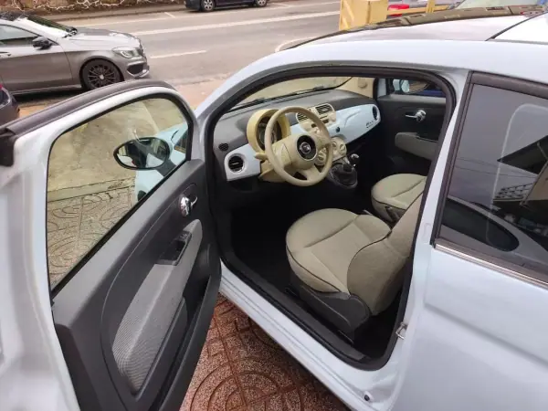 Fiat 500 2008 - 6500 EUR, 150000 km - AUTO.MOTO.pt - 150000km - foto 12 de 25