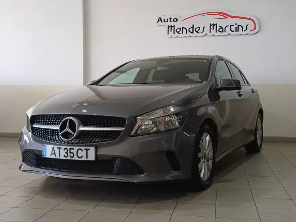 Mercedes-Benz A 180 2017 - 17490 EUR, 102325 km - AUTO.MOTO.pt - 102325km - foto 2 de 13