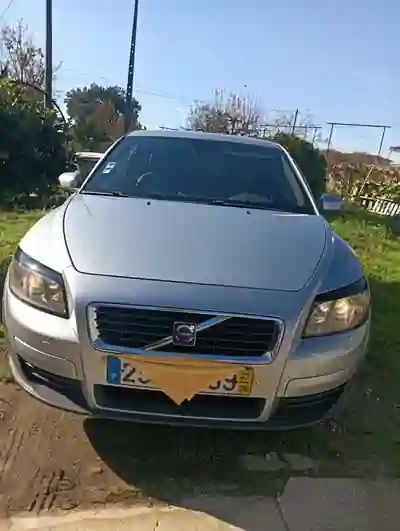 Volvo C30 2007 - 4800 EUR, 316000 km - 316000km - foto 6 de 12