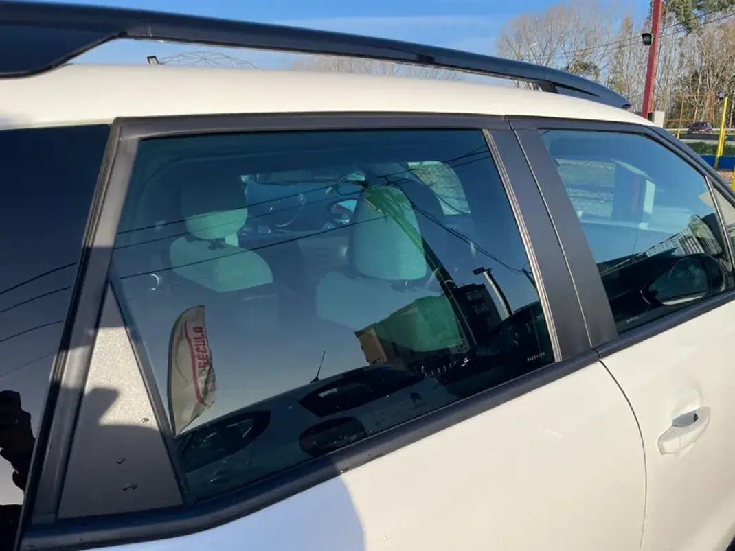 Citroën C3 Aircross 2021 - 15250 EUR, 53456 km - AUTO.MOTO.pt - 53456km - foto 28 de 32