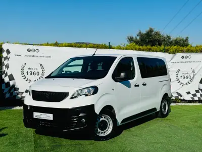Peugeot Expert 2022 - 29900 EUR, 25470 km - AUTO.MOTO.pt - 25470km - foto 2 de 37
