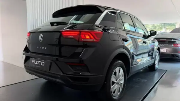Volkswagen T-Roc 2019 - 14490 EUR, 175696 km - AUTO.MOTO.pt - 175696km - foto 10 de 25