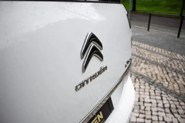 Citroën C4 Spacetourer 2019 - 10550 EUR, 304577 km - AUTO.MOTO.pt - 304577km - foto 12 de 45