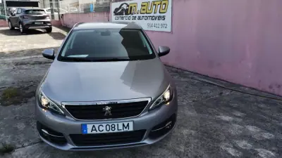 Peugeot 308 SW 2020 - 11950 EUR, 110000 km - AUTO.MOTO.pt - 110000km - foto 2 de 39