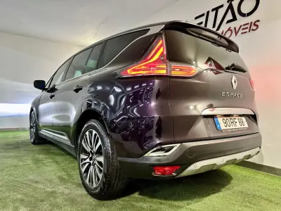 Renault Espace 2016 - 16500 EUR, 163000 km - AUTO.MOTO.pt - 163000km - foto 10 de 49