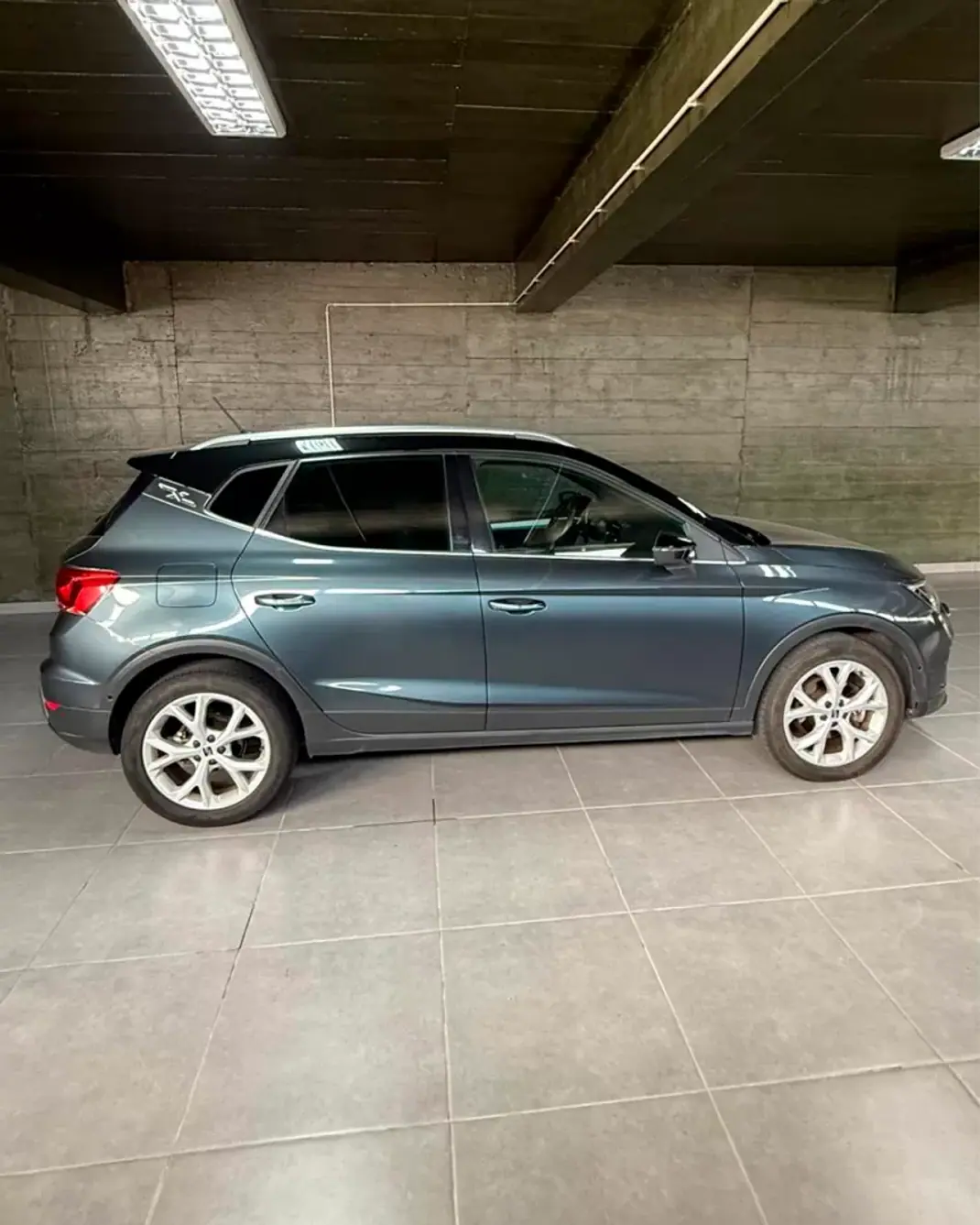 SEAT Arona 2022 - 17000 EUR, 78500 km - AUTO.MOTO.pt - 78500km - foto 4 de 19