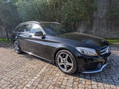 Mercedes-Benz C 200 2018 - 19900 EUR, 220000 km - AUTO.MOTO.pt - 220000km - foto 11 de 17