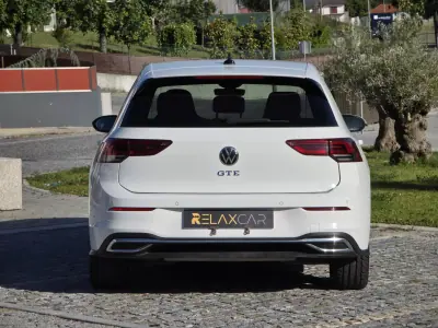 Volkswagen Golf 2020 - 21990 EUR, 66000 km - AUTO.MOTO.pt - 66000km - foto 5 de 33