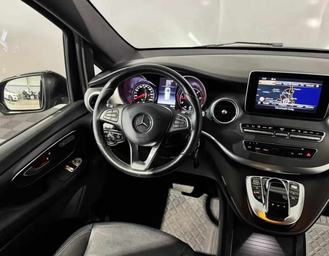 Mercedes-Benz V 250 2019 - 57500 EUR, 110504 km - 110504km - foto 16 de 71