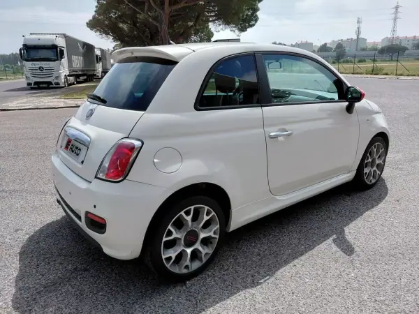 Fiat 500 2013 - 8500 EUR, 171500 km - AUTO.MOTO.pt - 171500km - foto 8 de 22