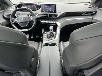 Peugeot 5008 2019 - 15900 EUR, 180000 km - 180000km - foto 58 de 70