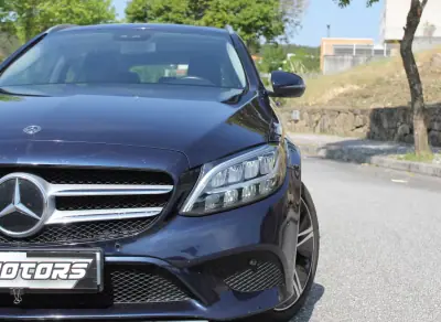 Mercedes-Benz C 300 2020 - 28990 EUR, 128000 km - AUTO.MOTO.pt - 128000km - foto 13 de 36