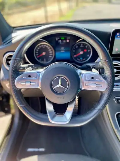 Mercedes-Benz GLC 300 2021 - 45900 EUR, 91900 km - AUTO.MOTO.pt - 91900km - foto 7 de 17