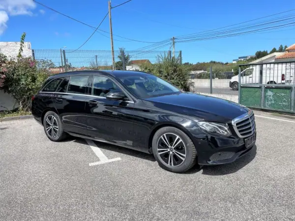 Mercedes-Benz CLE 200 2019 - 44900 EUR, 87420 km - AUTO.MOTO.pt - 87420km - foto 3 de 18