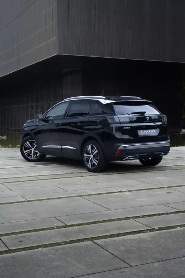 Peugeot 3008 1.6 Hybrid GT Pack e-EAT8 2021 Híbrido Plug-In