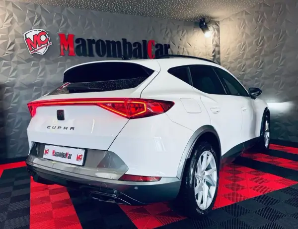Cupra Formentor 2022 - 25990 EUR, 22968 km - AUTO.MOTO.pt - 22968km - foto 8 de 33