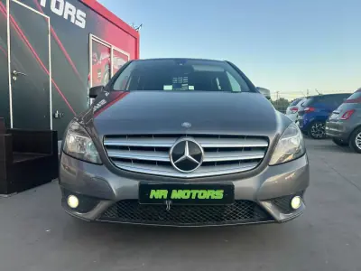 Mercedes-Benz B 180 2013 - 9947 EUR, 239000 km - AUTO.MOTO.pt - 239000km - foto 3 de 23