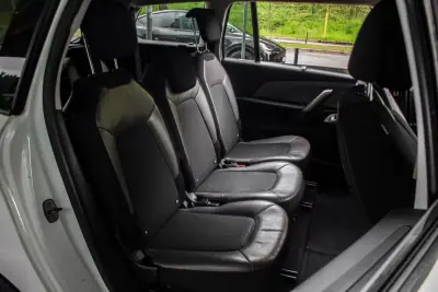 Citroën C4 Spacetourer 2019 - 10550 EUR, 304577 km - AUTO.MOTO.pt - 304577km - foto 33 de 45