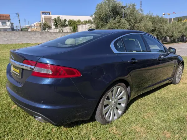 Jaguar XF 2.7 D V6 Premium Luxury 2008 Diesel