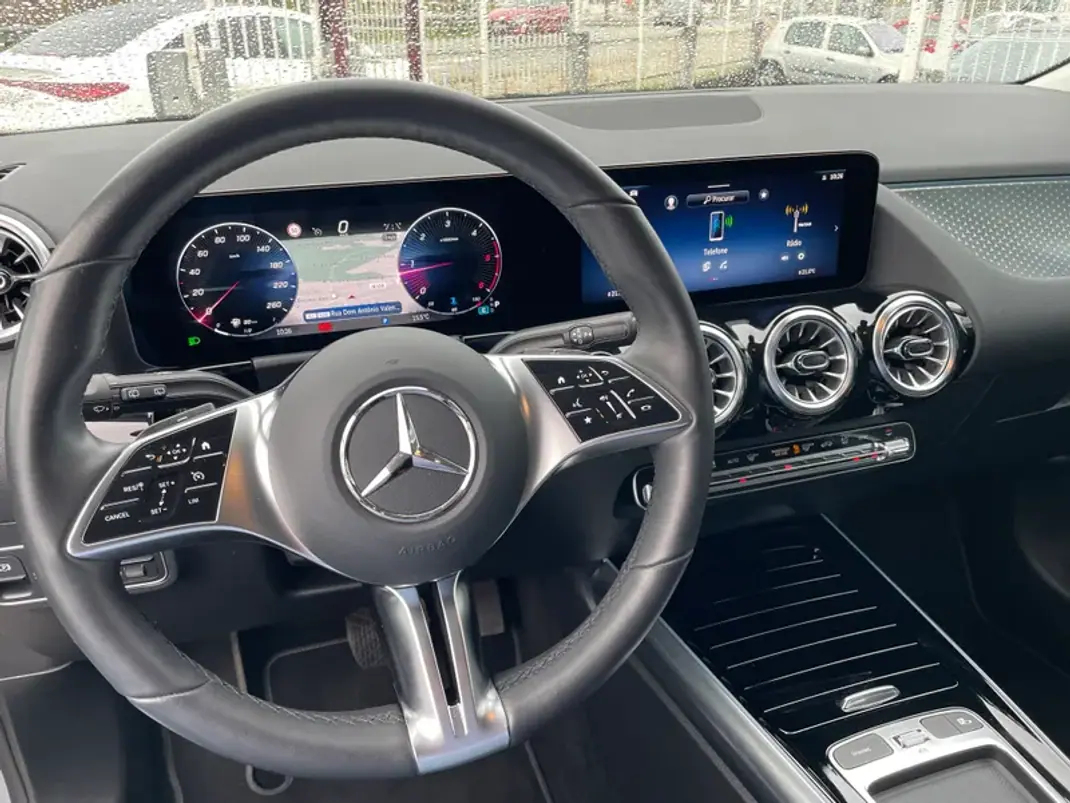 Mercedes-Benz GLA 200 2024 - 47900 EUR, 21338 km - AUTO.MOTO.pt - 21338km - foto 14 de 20