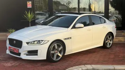 Jaguar XE 2017 - 16990 EUR, 190000 km - AUTO.MOTO.pt - 190000km - foto 11 de 28