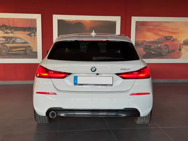 BMW 116 2019 - 22990 EUR, 79362 km - AUTO.MOTO.pt - 79362km - foto 10 de 20