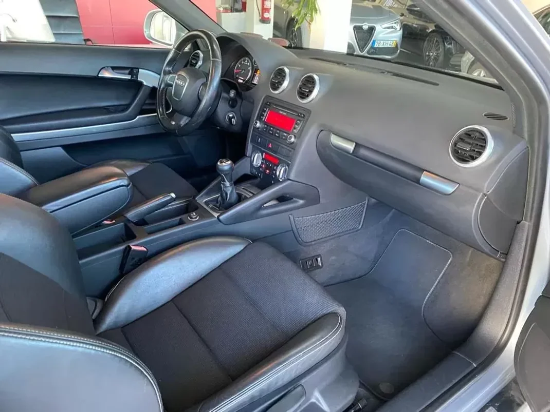 Audi A3 2010 - 12490 EUR, 259207 km - AUTO.MOTO.pt - 259207km - foto 23 de 33