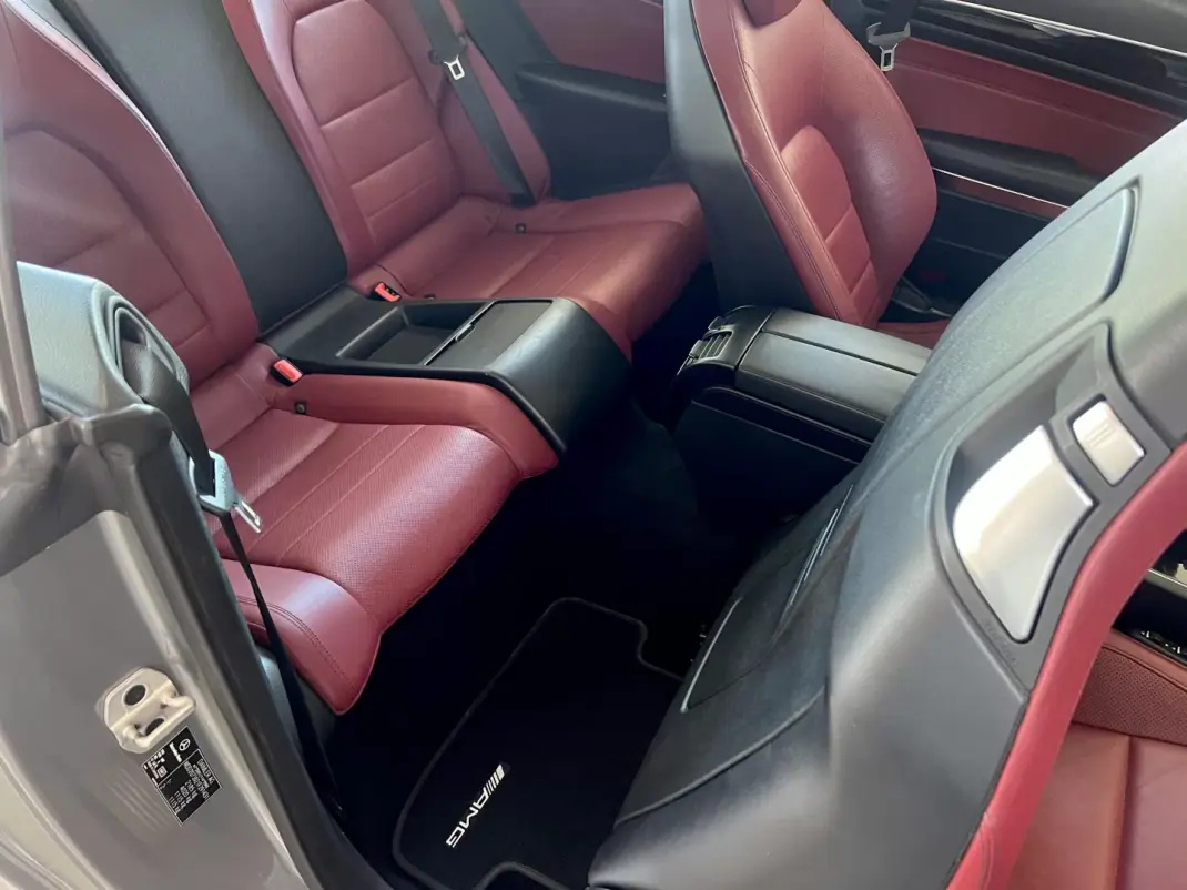 Mercedes-Benz E 220 2015 - 24999 EUR, 161900 km - AUTO.MOTO.pt - 161900km - foto 77 de 135