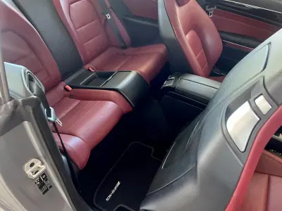 Mercedes-Benz E 220 2015 - 24999 EUR, 161900 km - AUTO.MOTO.pt - 161900km - foto 77 de 135