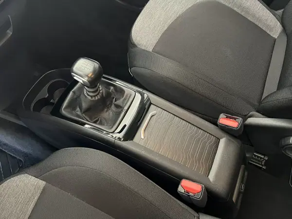 Citroën C4 Spacetourer 2020 - 14600 EUR, 139723 km - AUTO.MOTO.pt - 139723km - foto 16 de 25