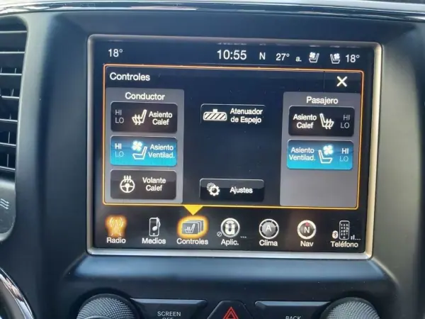Jeep Grand Cherokee 2016 - 34950 EUR, 135350 km - AUTO.MOTO.pt - 135350km - foto 45 de 60