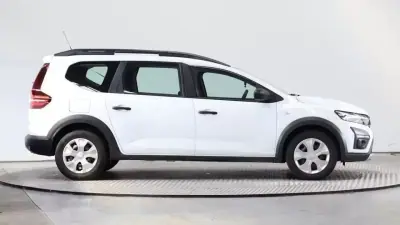 Dacia Jogger 2023 - 15999 EUR, 110000 km - AUTO.MOTO.pt - 110000km - foto 21 de 29