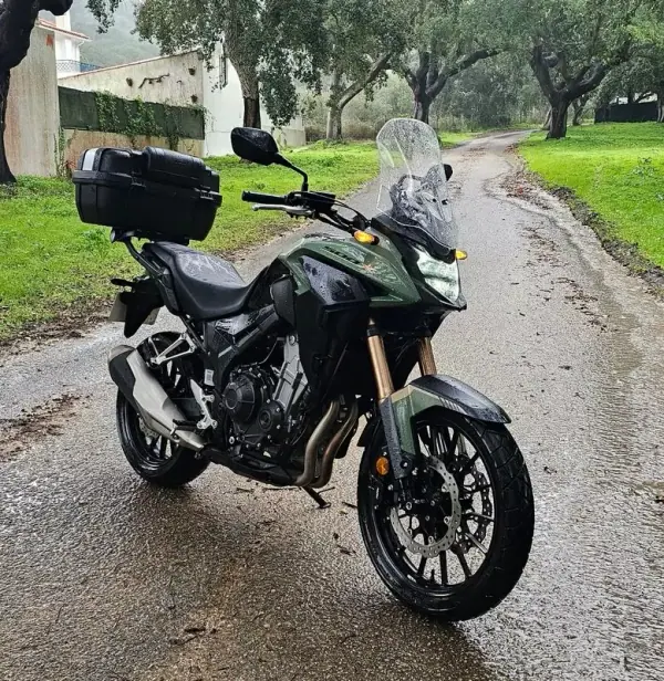 Honda CBR1000RR ABS 2023 - 6990 EUR, 6900 km - AUTO.MOTO.pt - 6900km - foto 2 de 16