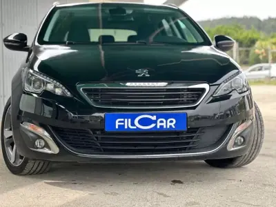 Peugeot 308 SW 2016 - 12800 EUR, 164230 km - AUTO.MOTO.pt - 164230km - foto 3 de 13