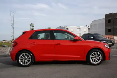 Audi A1 Sportback 2022 - 16000 EUR, 107635 km - 107635km - foto 12 de 21