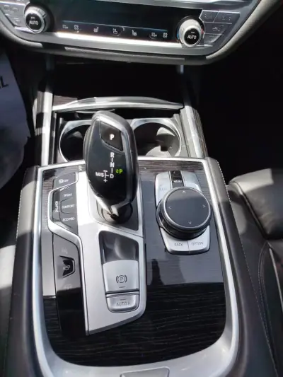 BMW 725 2019 - 58900 EUR, 96769 km - AUTO.MOTO.pt - 96769km - foto 11 de 23