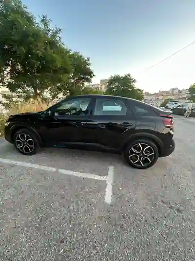 Citroën e-C4 2022 - 19250 EUR, 43300 km - AUTO.MOTO.pt - 43300km - foto 7 de 16
