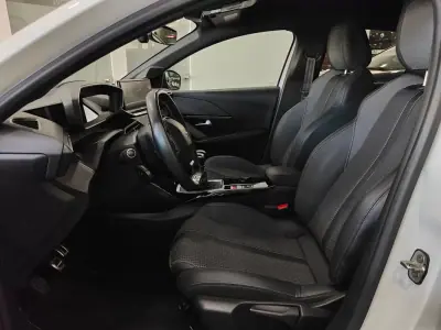 Peugeot 208 2021 - 13990 EUR, 80000 km - AUTO.MOTO.pt - 80000km - foto 31 de 49