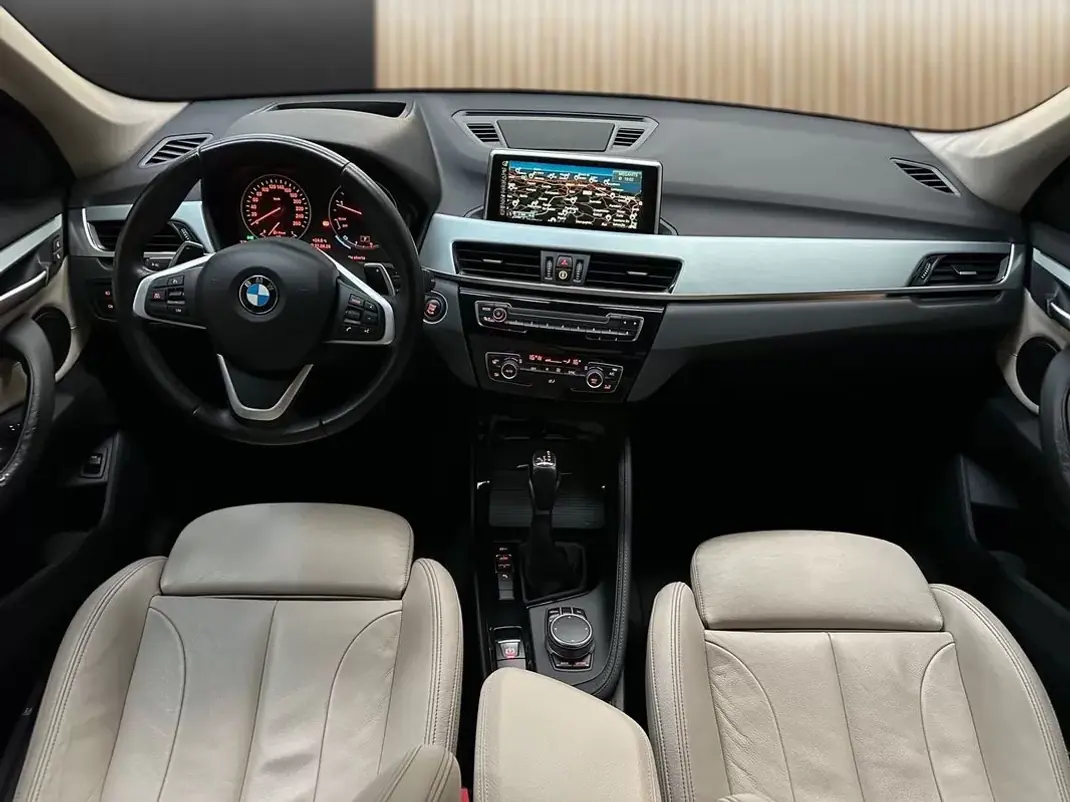 BMW X1 2016 - 18800 EUR, 128000 km - 128000km - foto 9 de 20