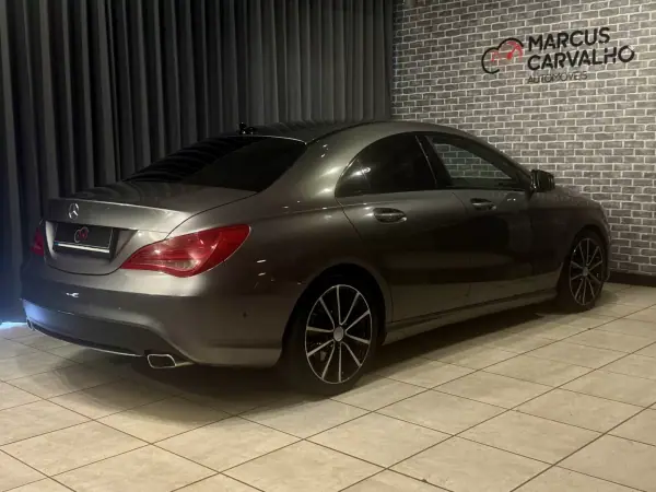 Mercedes-Benz CLA 200 2015 - 22900 EUR, 140000 km - AUTO.MOTO.pt - 140000km - foto 4 de 14