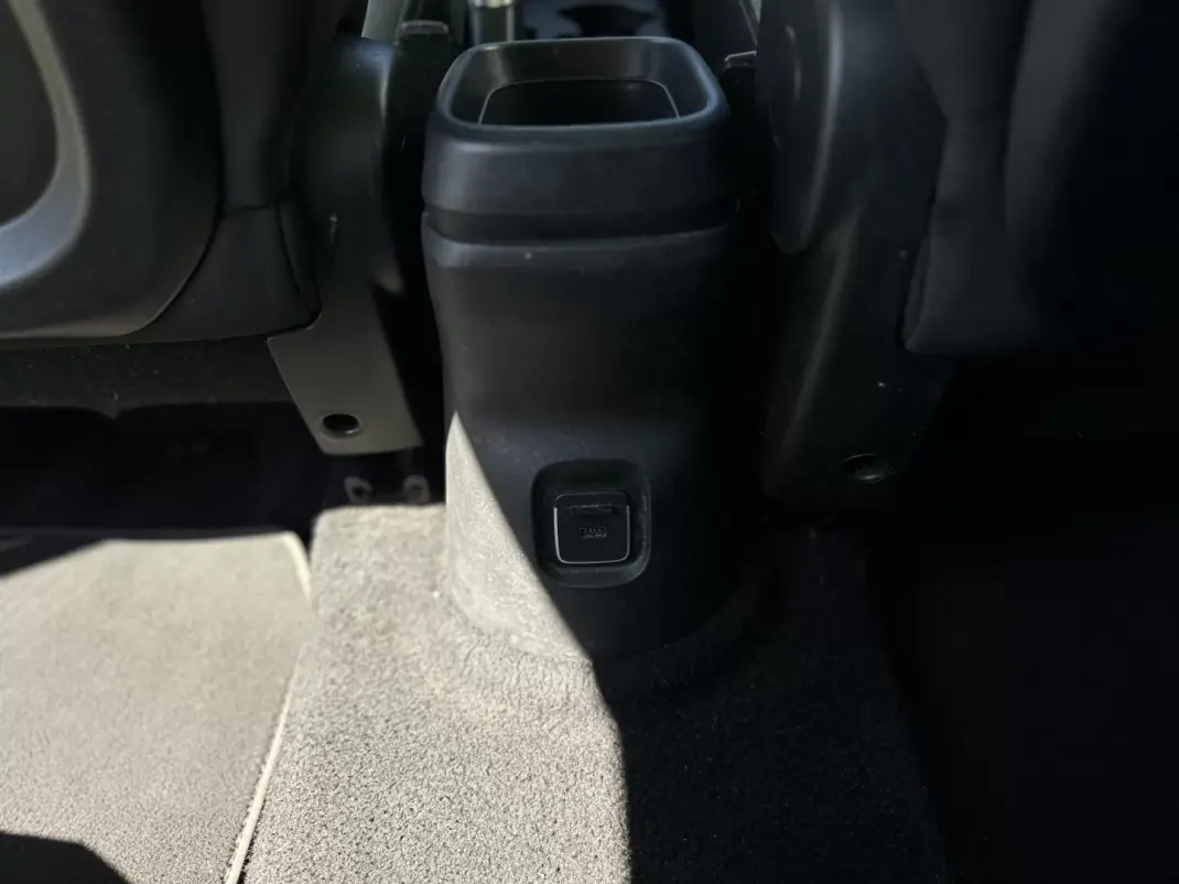 Fiat 500L 2018 - 10990 EUR, 80000 km - 80000km - foto 17 de 48