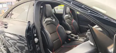 Mercedes-Benz CLA 45 AMG 2014 - 29990 EUR, 169000 km - AUTO.MOTO.pt - 169000km - foto 39 de 43