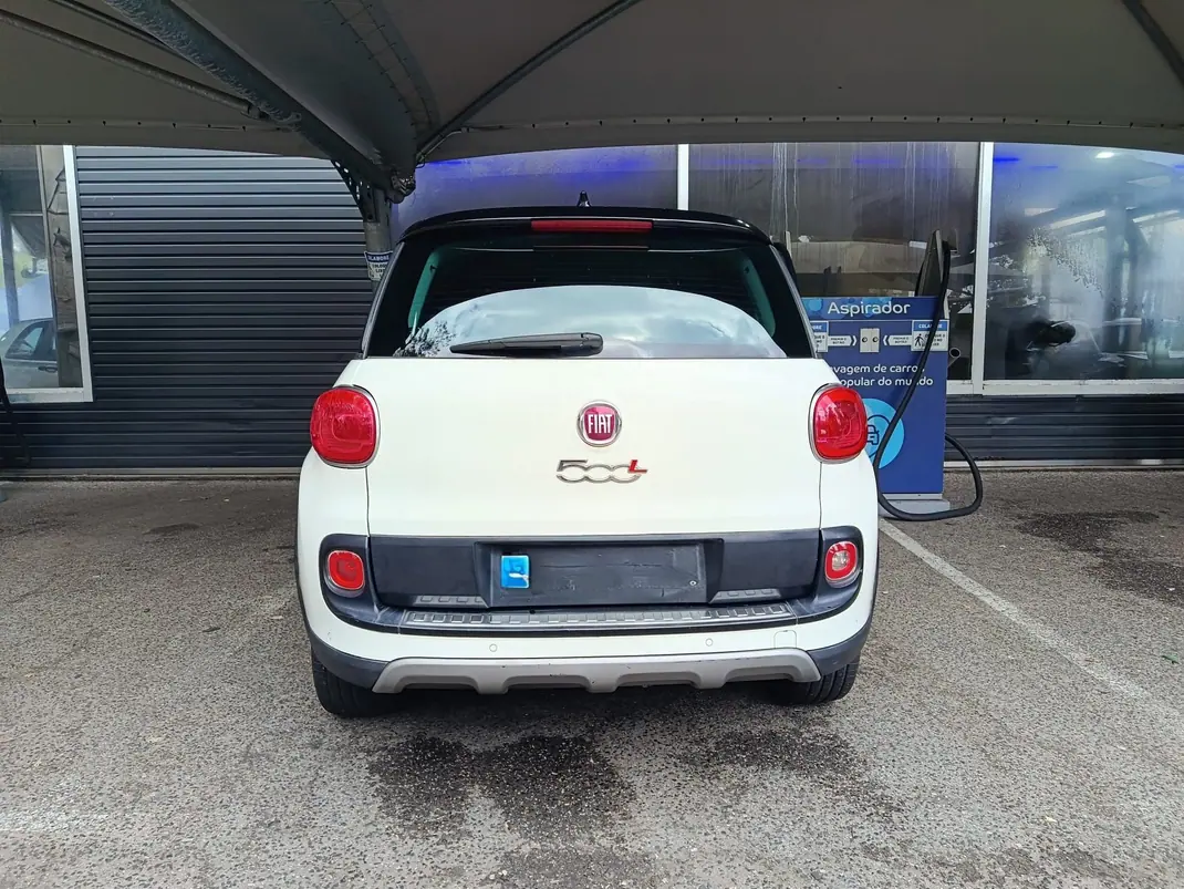 Fiat 500L 2013 - 7500 EUR, 177000 km - 177000km - foto 2 de 10