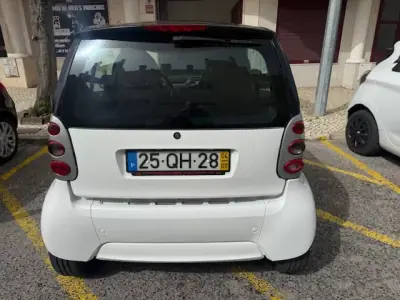 Smart Fortwo Cabrio 2004 - 4250 EUR, 122000 km - AUTO.MOTO.pt - 122000km - foto 13 de 29
