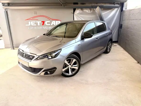 Peugeot 308 2017 - 13490 EUR, 166207 km - AUTO.MOTO.pt - 166207km - foto 2 de 21
